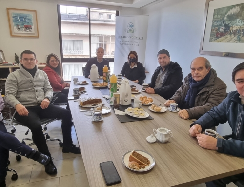 Cámara de Comercio Osorno conmemoró Día del Periodista con desayuno-conversatorio junto a profesionales de las  comunicaciones